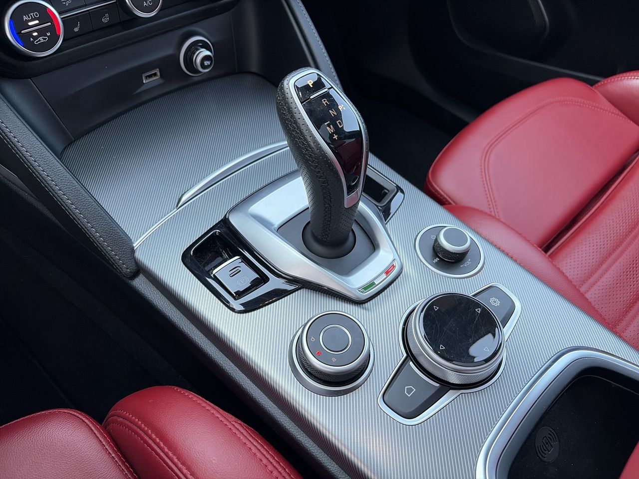 2022 Alfa Romeo Stelvio