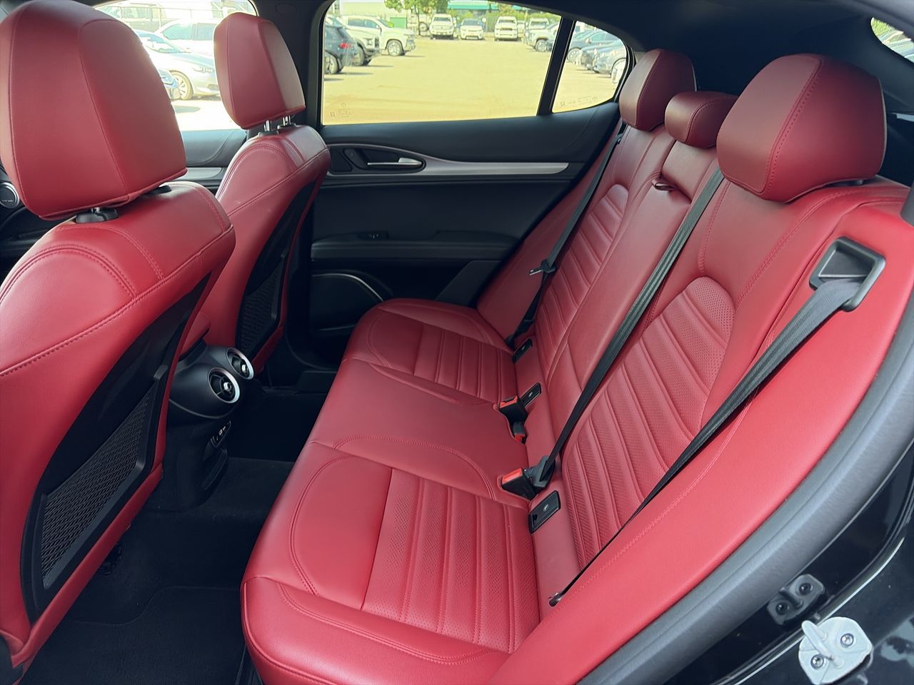 2022 Alfa Romeo Stelvio