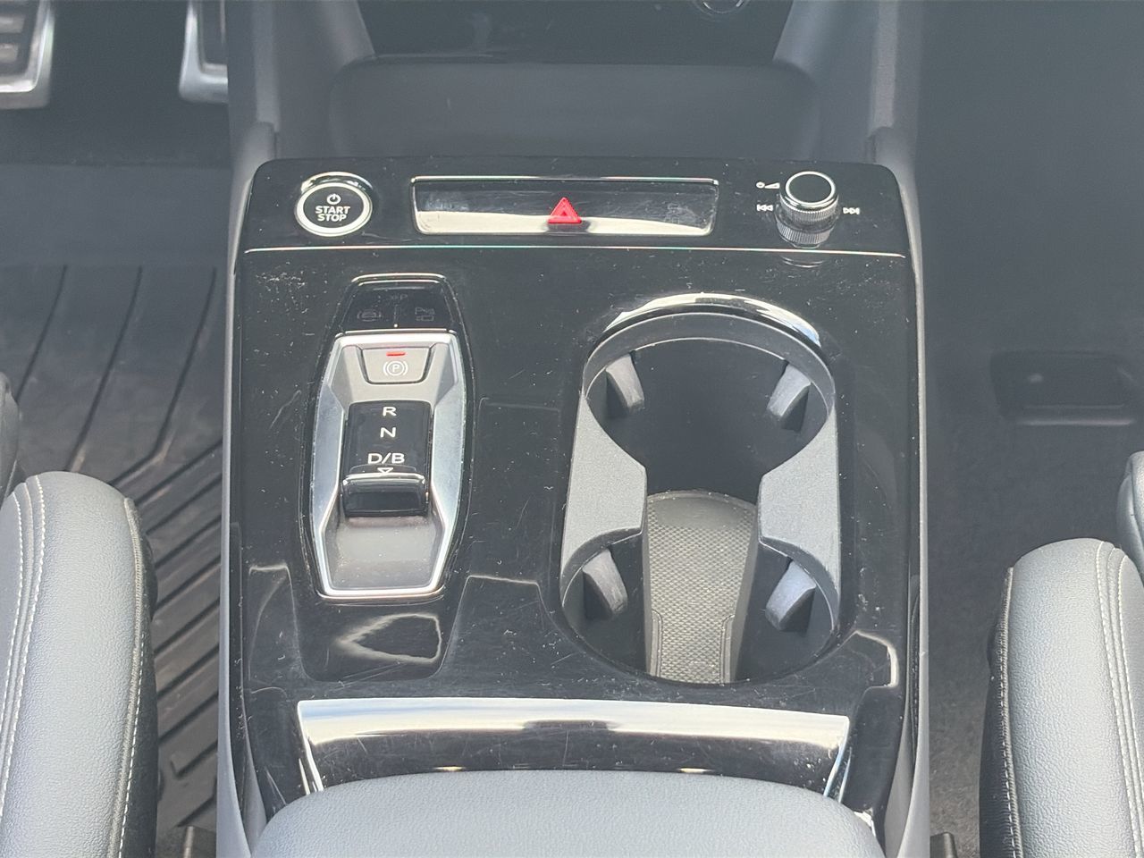 2025  Q6 e-tron
