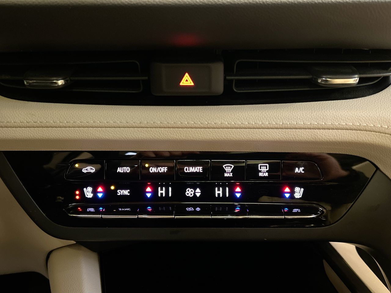 Buick Envision  2023 à Langley, Colombie-Britannique