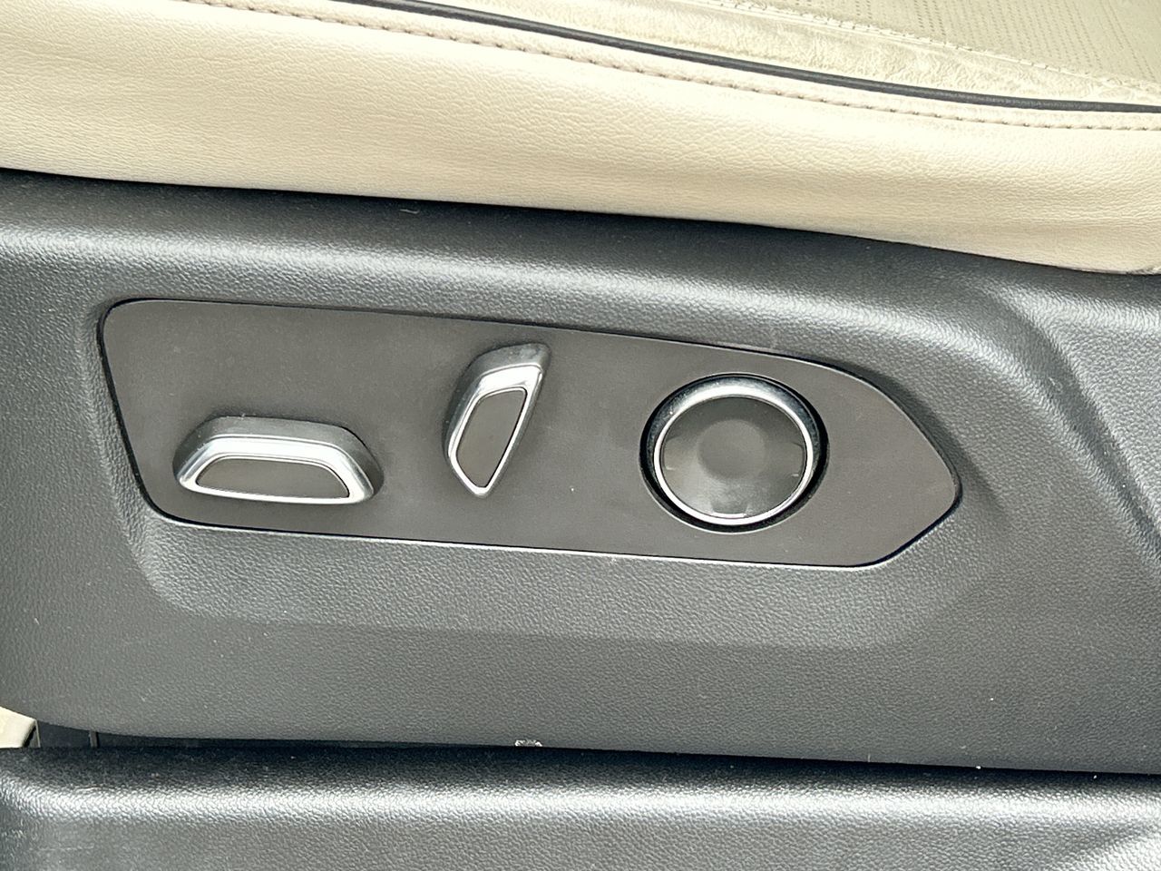 Cadillac Escalade  2021 à Langley, Colombie-Britannique