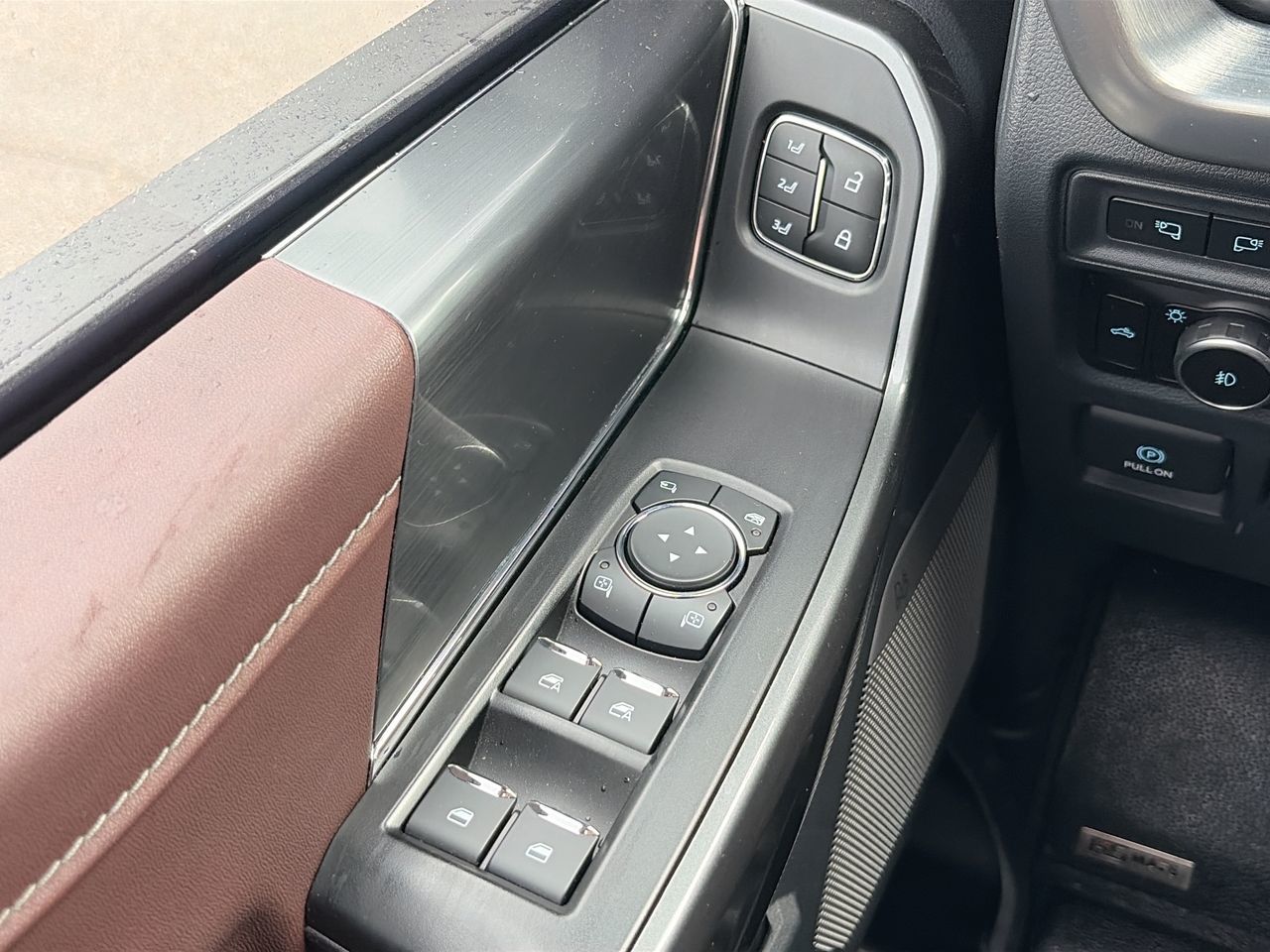 2023  F150 Lightning