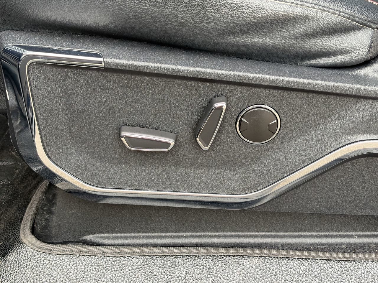 2023  F150 Lightning