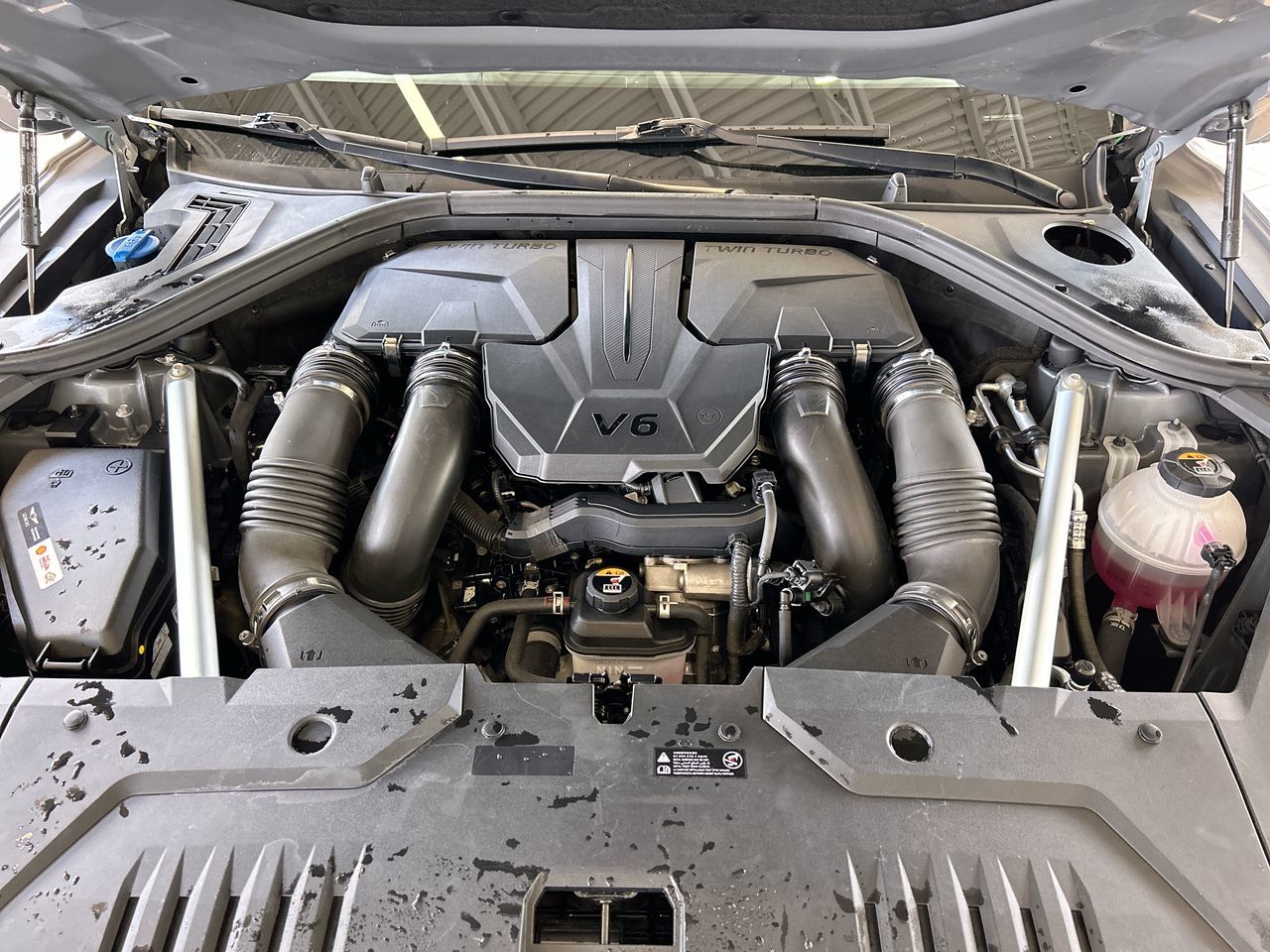 GENESIS GV70  2023 à Langley, Colombie-Britannique