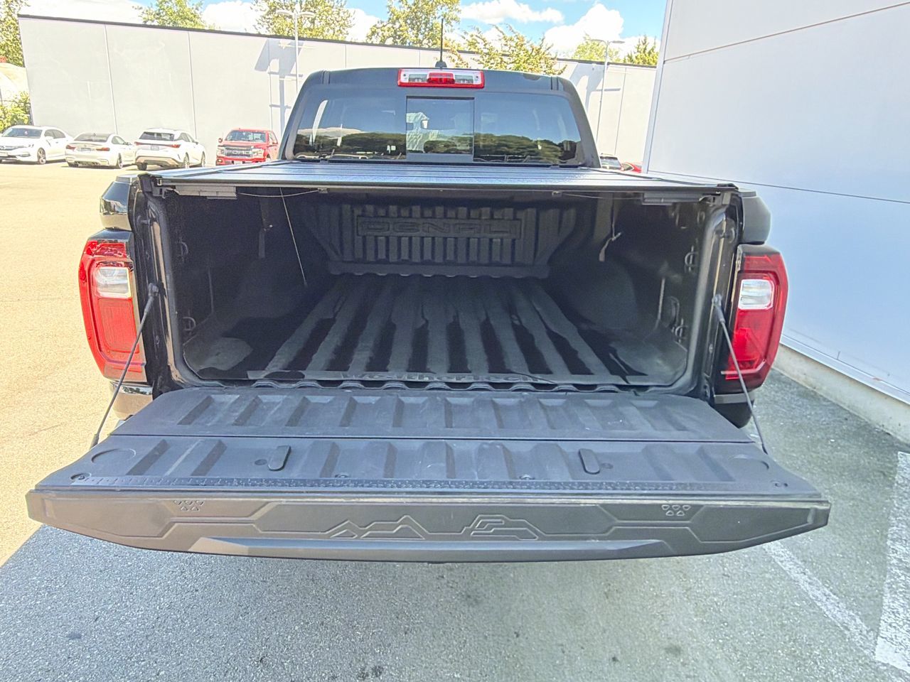 2023 GMC Canyon