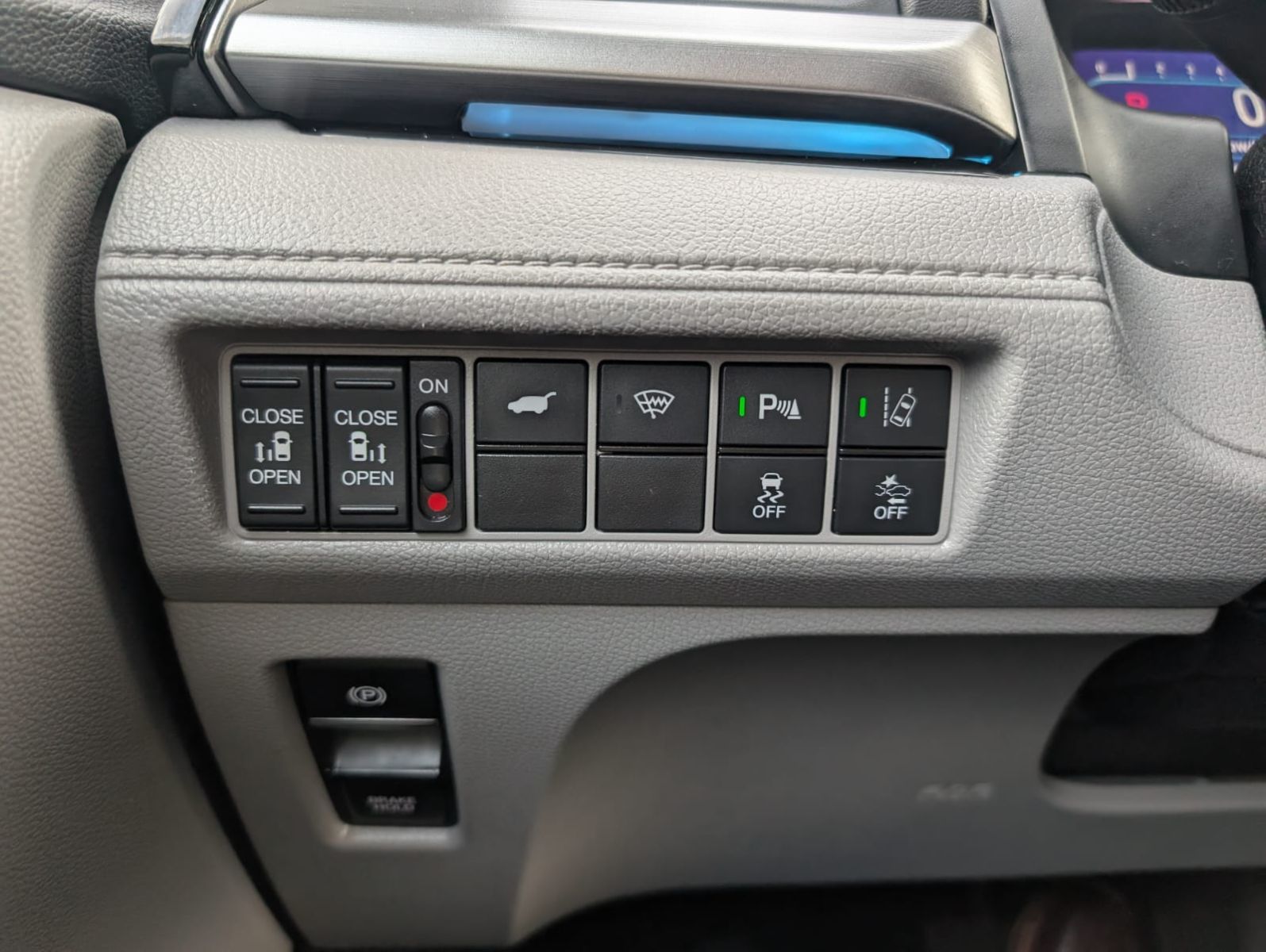 2020 Honda Odyssey in Langley, British Columbia