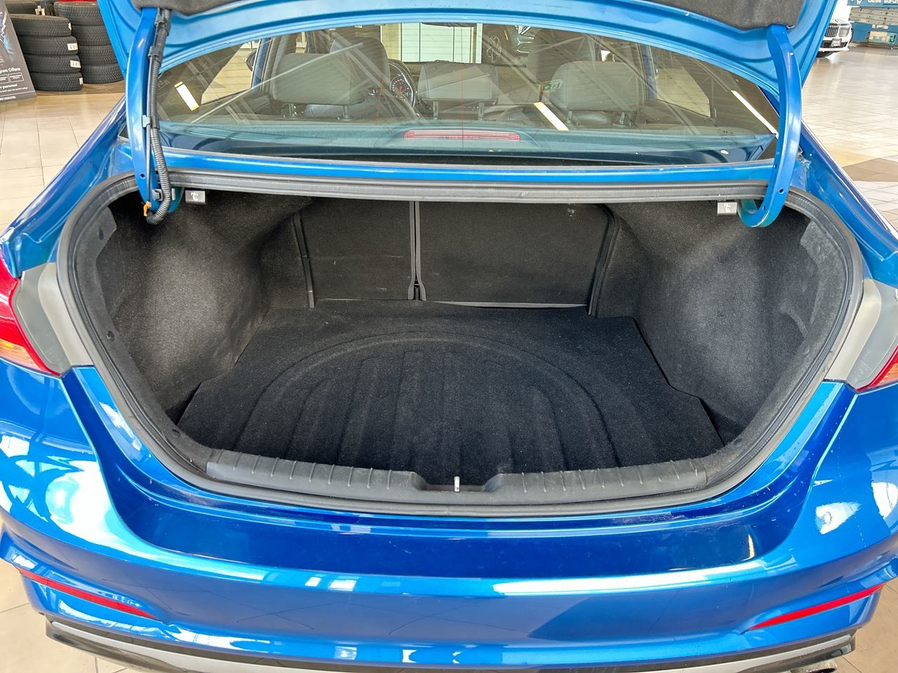 2018 Hyundai Elantra Sedan