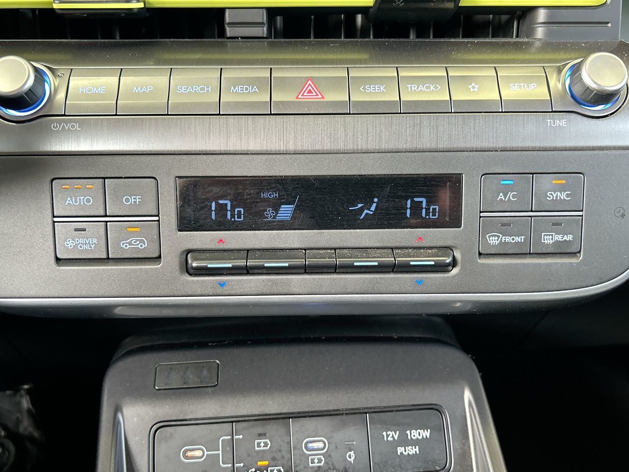 2024 Hyundai Kona Electric