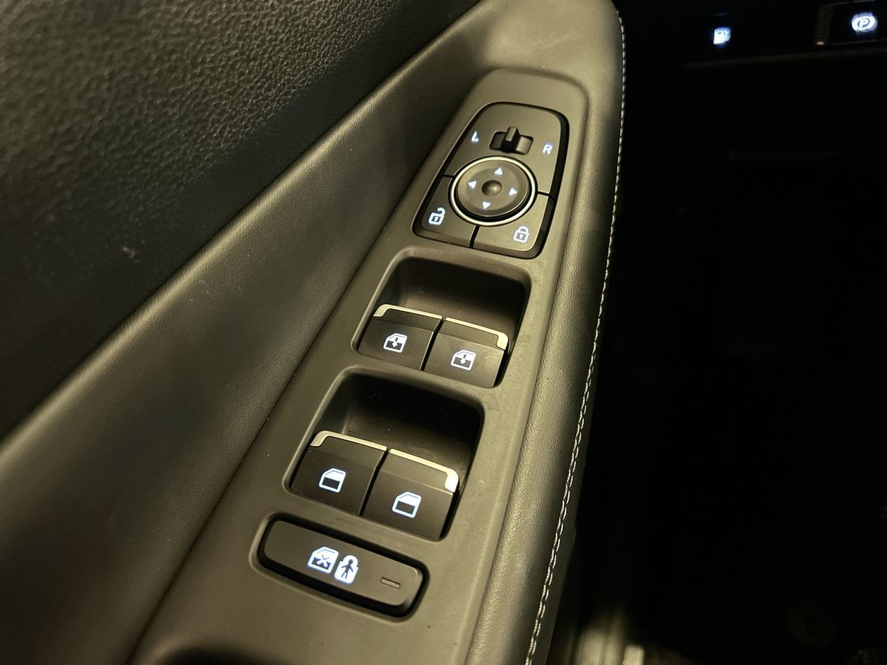 2022  Santa Fe Plug-In Hybrid