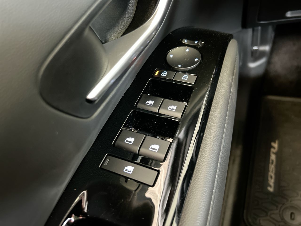 2025 Hyundai Tucson Hybrid