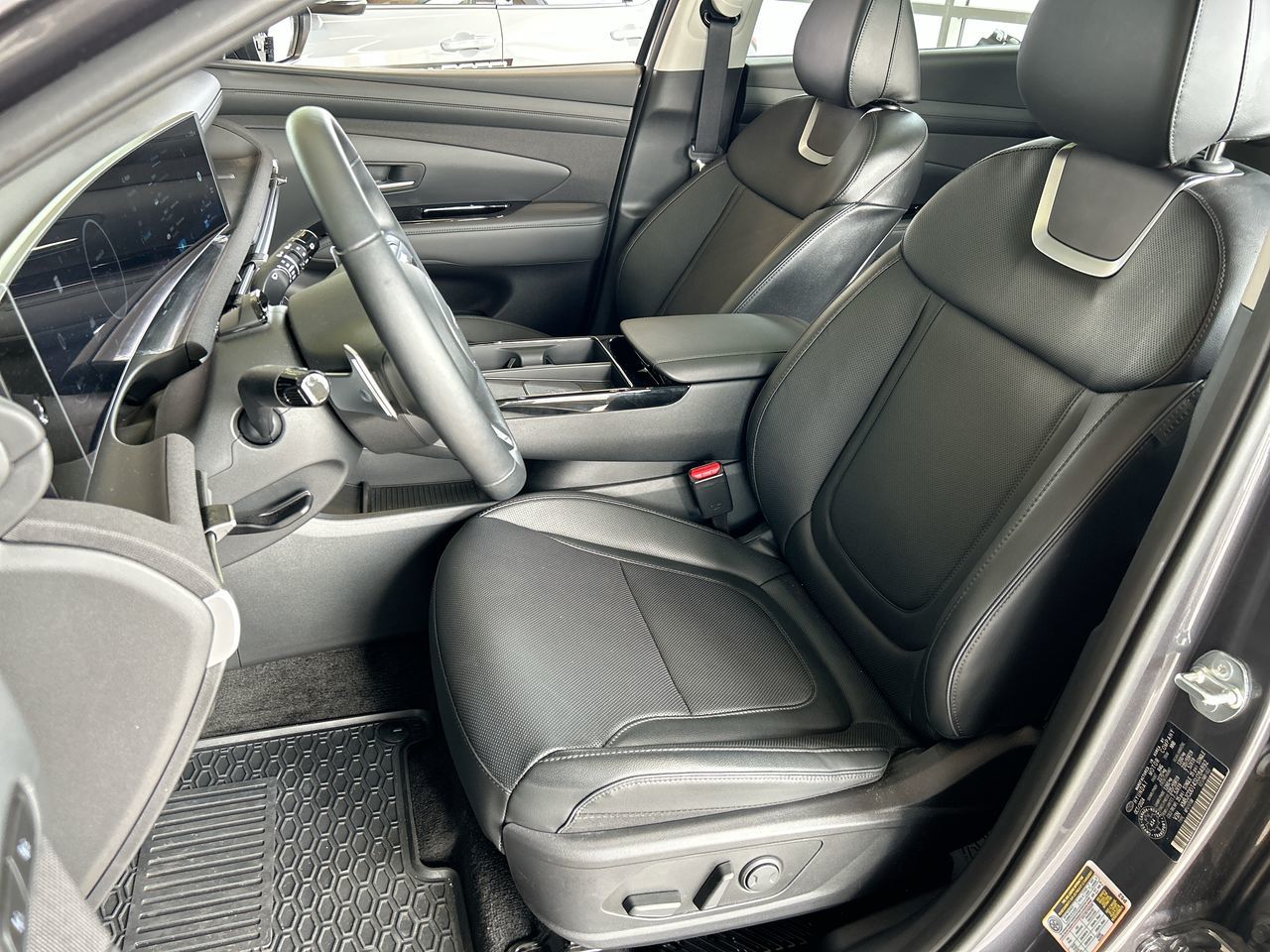 2025 Hyundai Tucson Hybrid