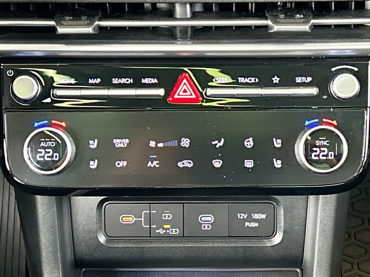 2025 Hyundai Tucson Hybrid