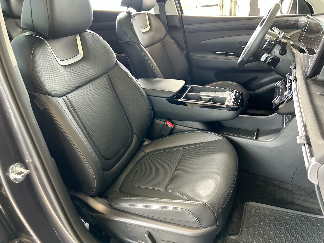 2025 Hyundai Tucson Hybrid