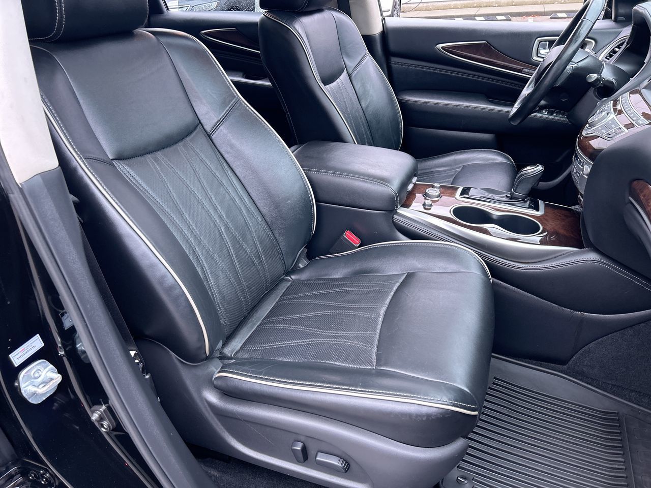 2017 Infiniti QX60 in Langley, British Columbia