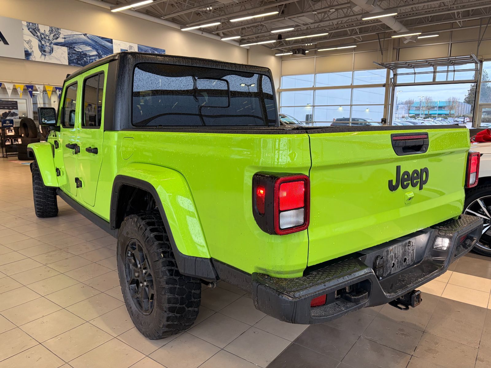 2021 Jeep Gladiator 4x4 in Langley, British Columbia
