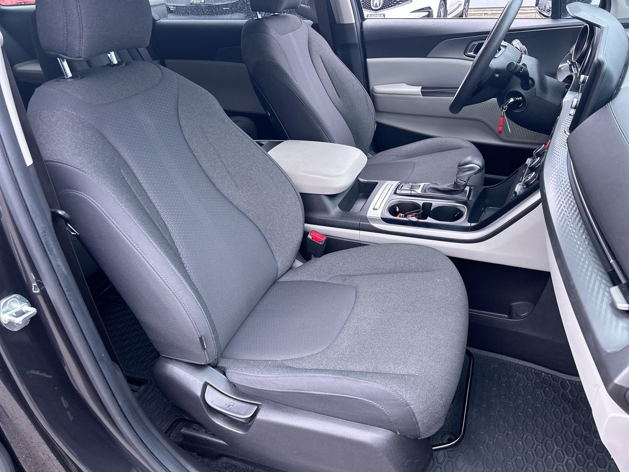 Kia Carnival  2023 à Langley, Colombie-Britannique