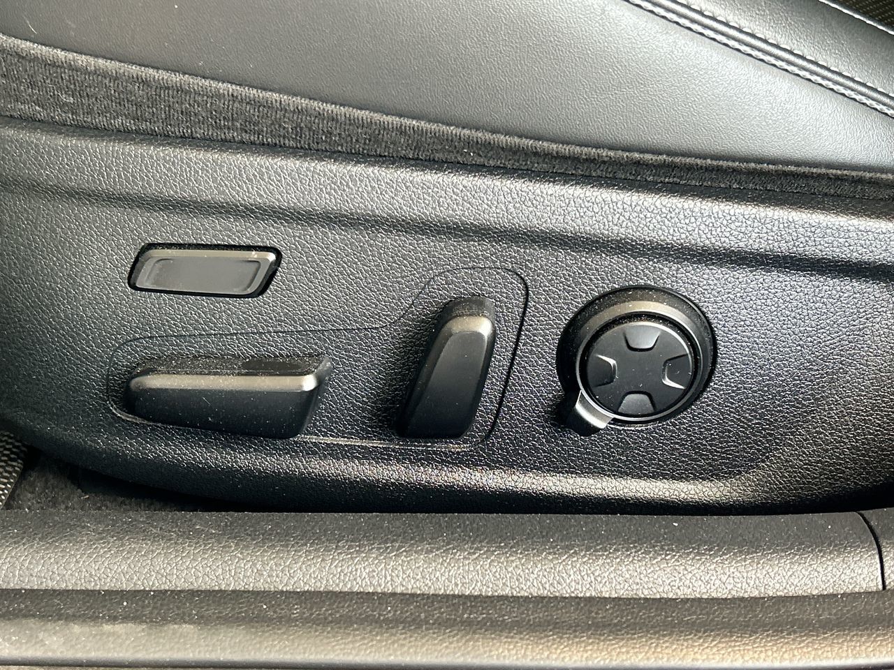2022 Kia Stinger in Langley, British Columbia