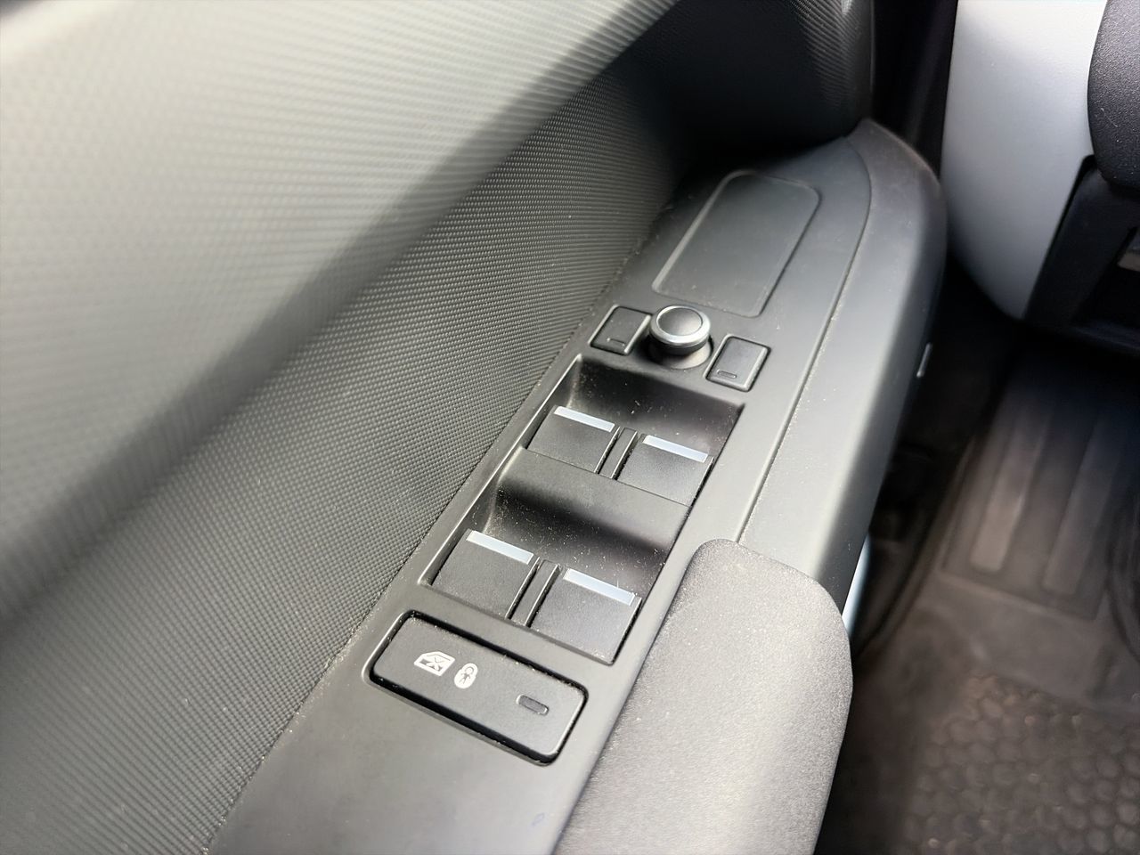2020 Land Rover Defender in Langley, British Columbia