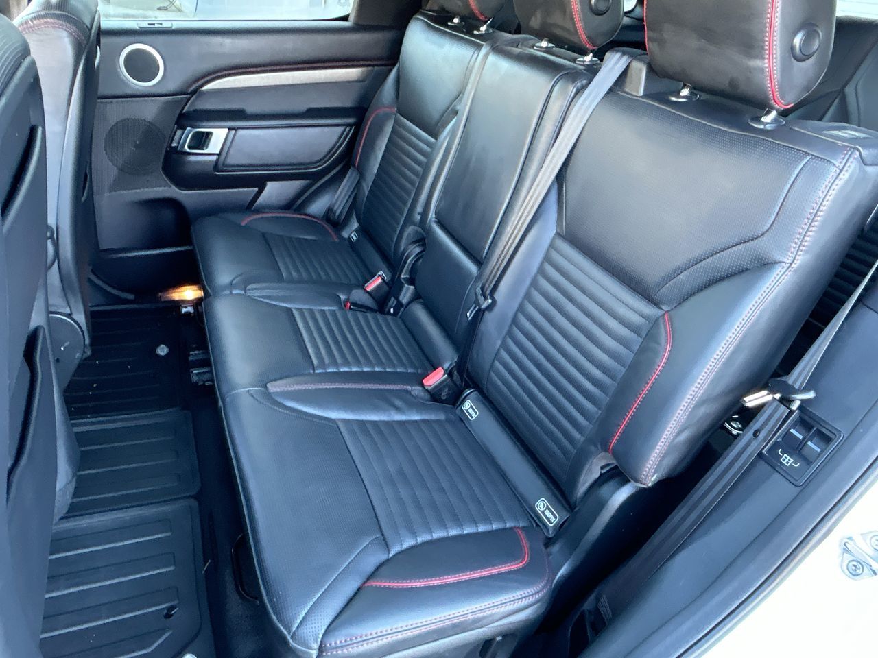 2017 Land Rover Discovery