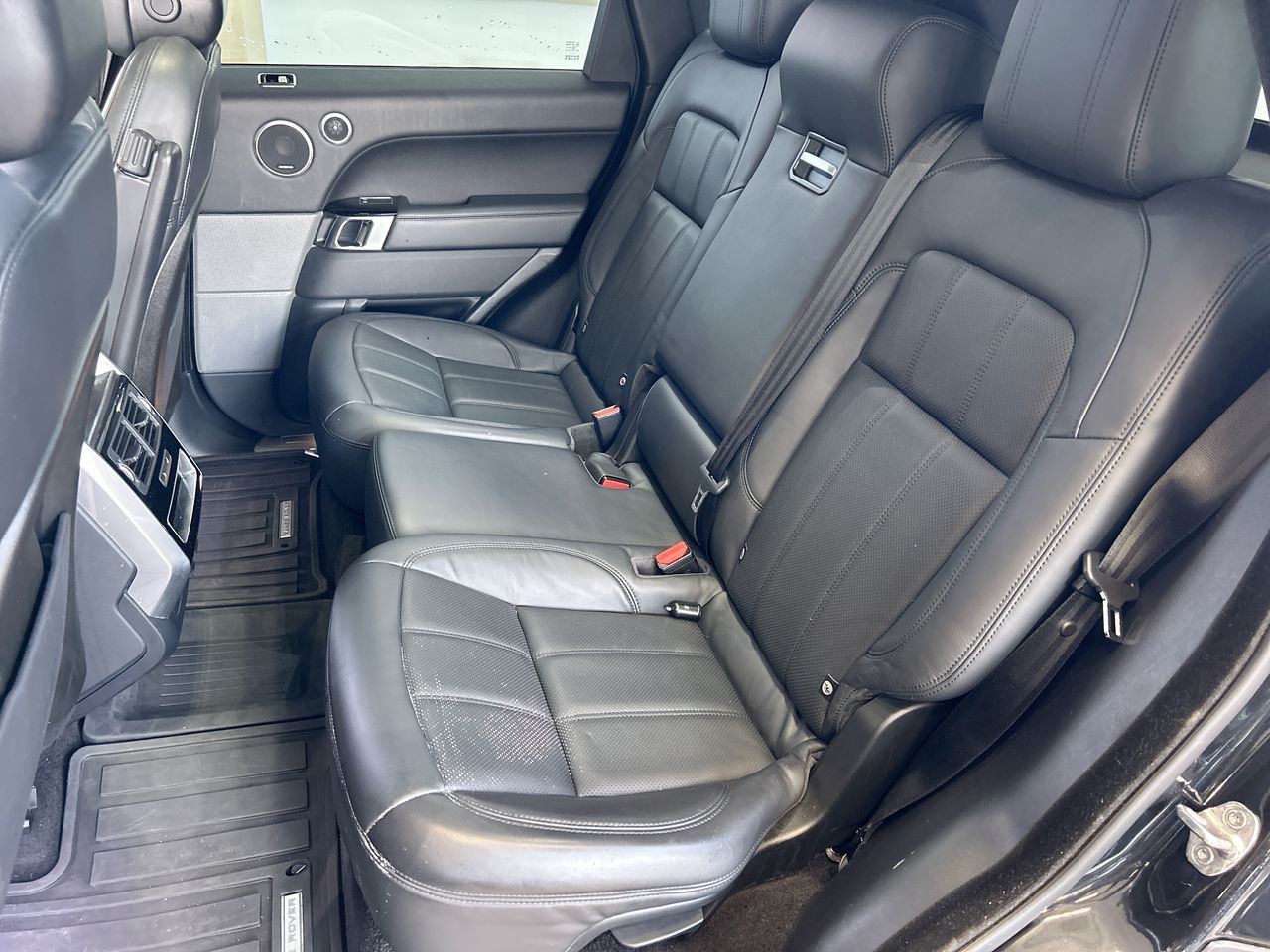 2018 Land Rover Range Rover Sport in Langley, British Columbia