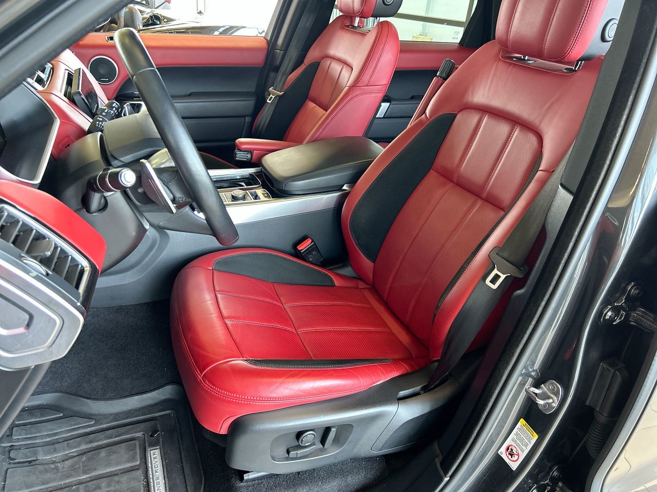 2022 Land Rover Range Rover Sport in Langley, British Columbia