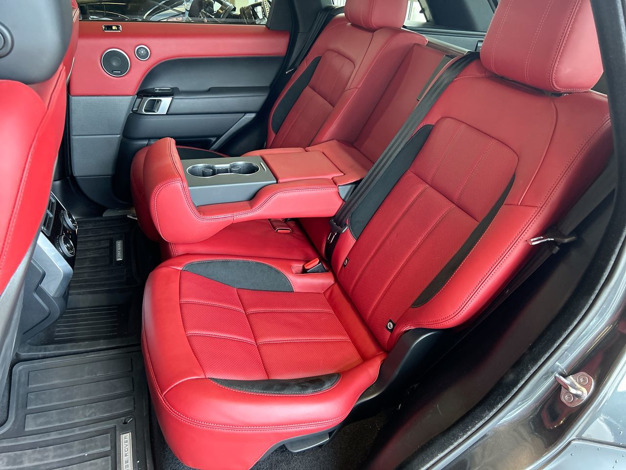 2022 Land Rover Range Rover Sport in Langley, British Columbia
