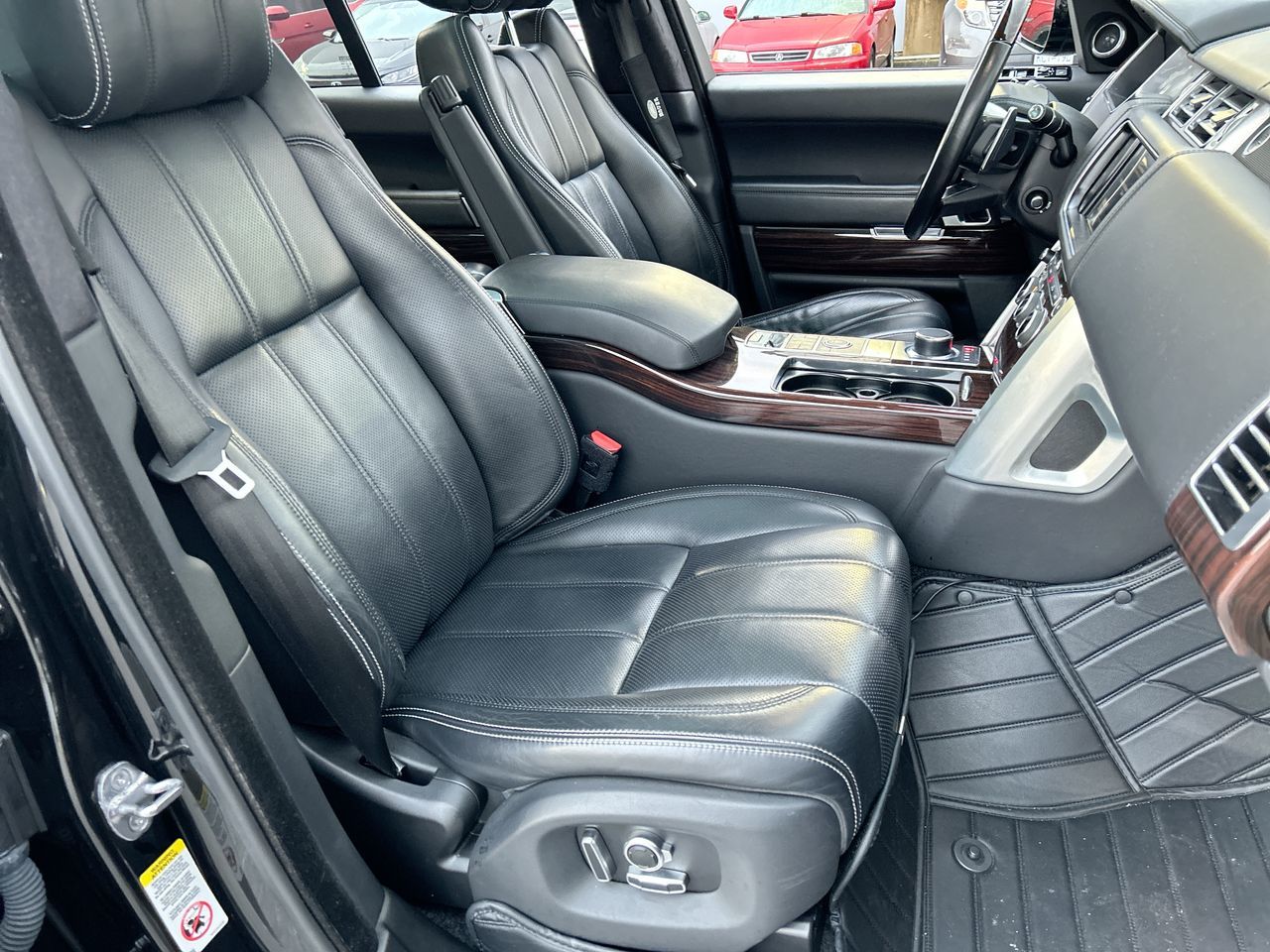 2016 Land Rover Range Rover in Langley, British Columbia