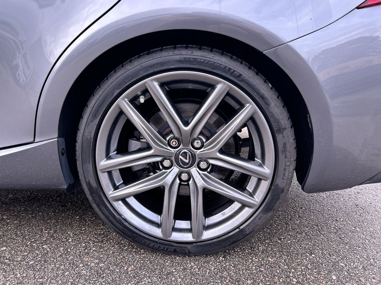 2017 Lexus IS 300 AWD