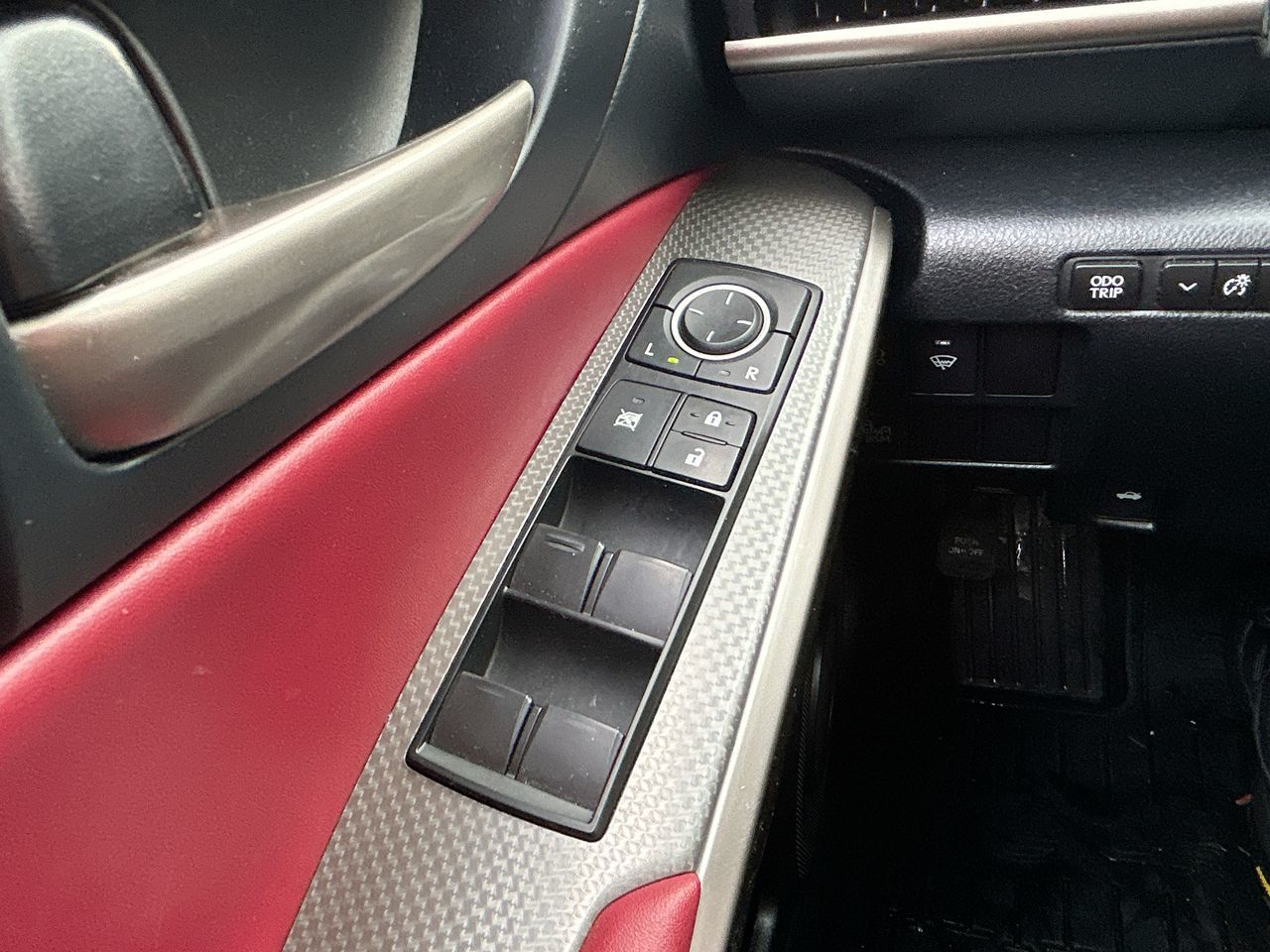 2017 Lexus IS 300 AWD