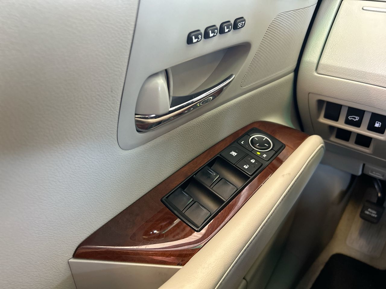 2010 Lexus RX350 in Langley, British Columbia
