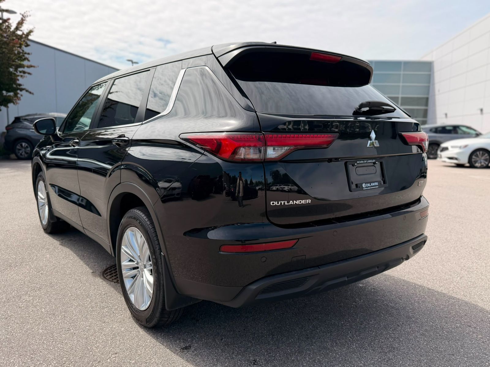 2024  Outlander