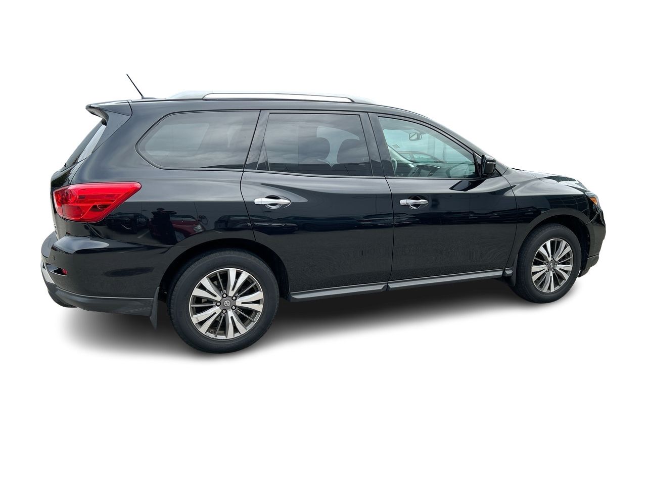 2017 Nissan Pathfinder in Langley, British Columbia