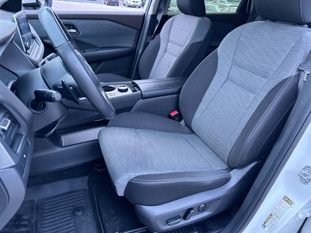 Nissan Rogue  2023 à Langley, Colombie-Britannique