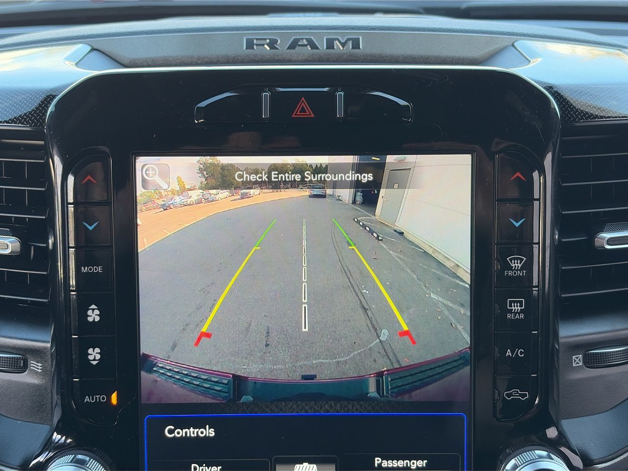 2021 Ram RAM 1500 Crew Cab 4x2 (DT)