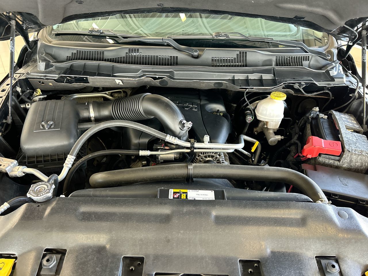 2019 Ram RAM 1500 Crew Cab 4x4 (ds) in Langley, British Columbia