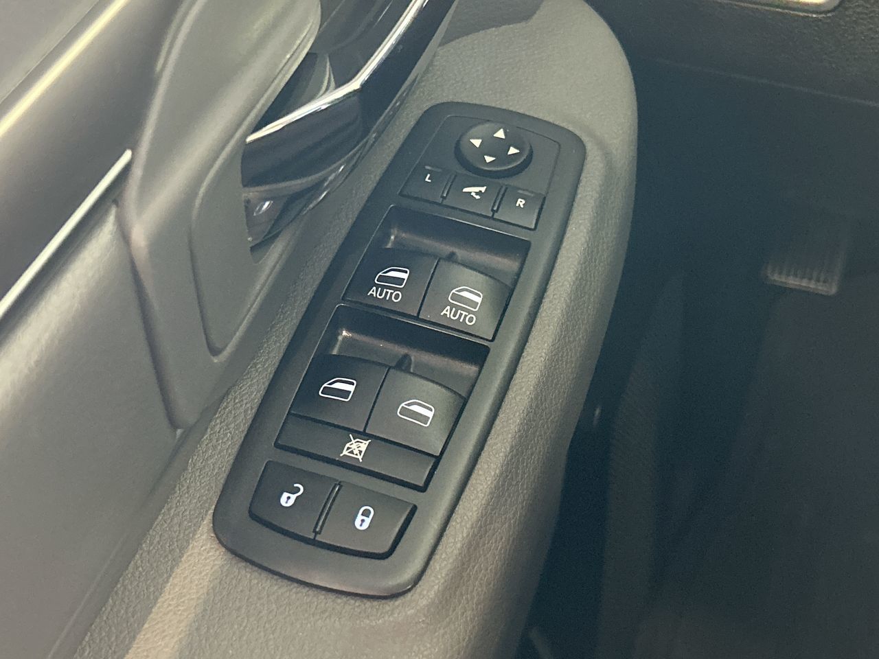 2019 Ram RAM 1500 Crew Cab 4x4 (ds) in Langley, British Columbia