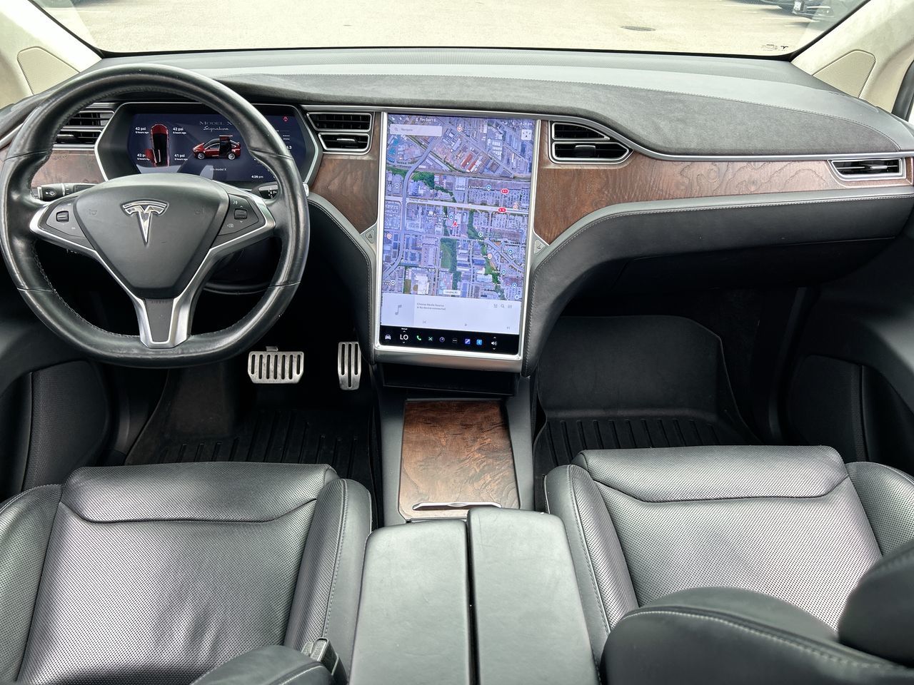 Tesla Model X  2016 à Langley, Colombie-Britannique