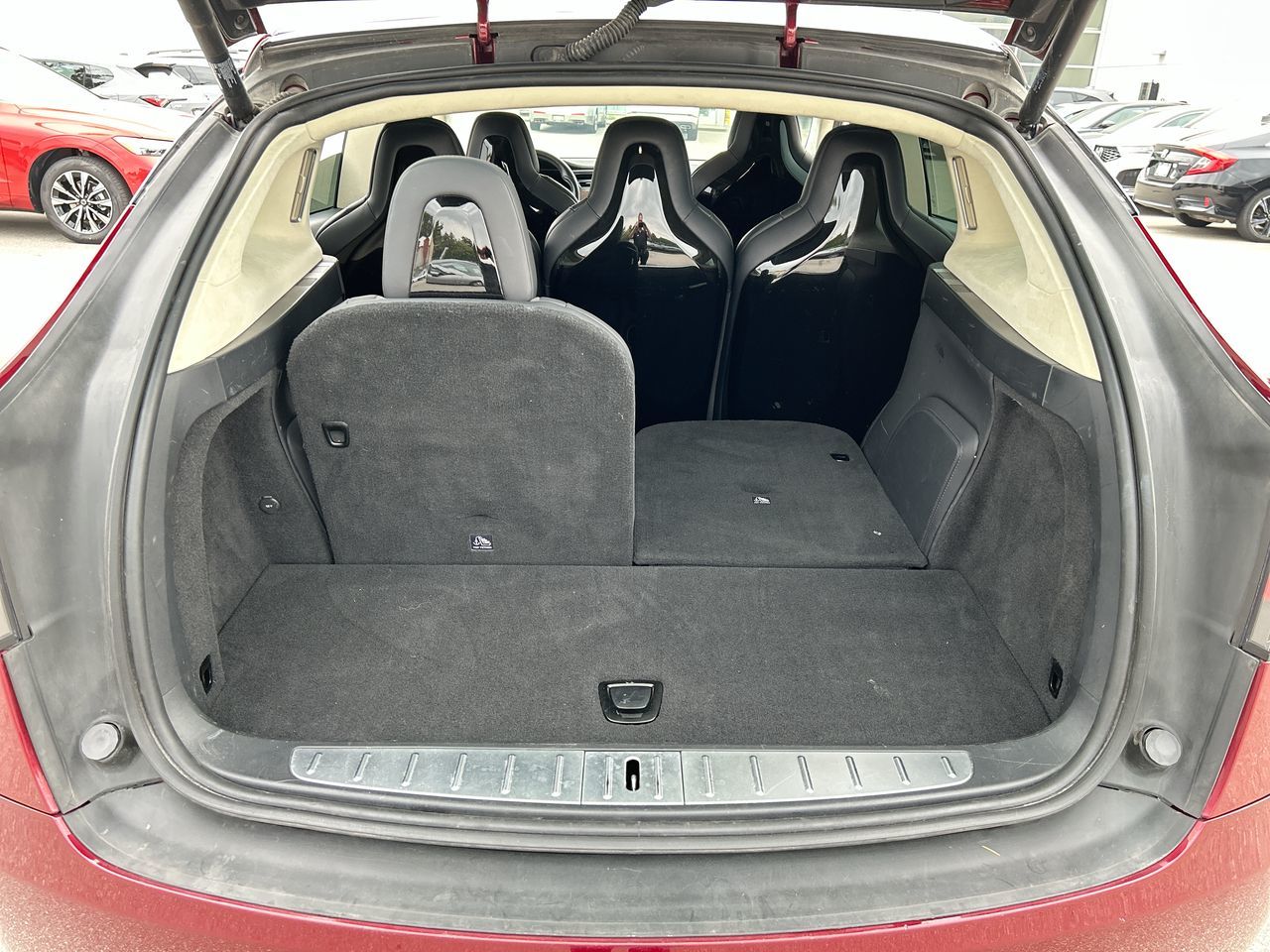 Tesla Model X  2016 à Langley, Colombie-Britannique
