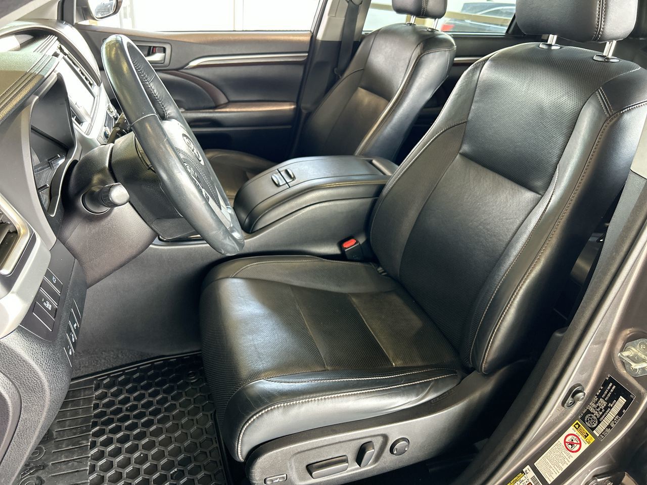 2016 Toyota HIGHLANDER LIMITED AWD