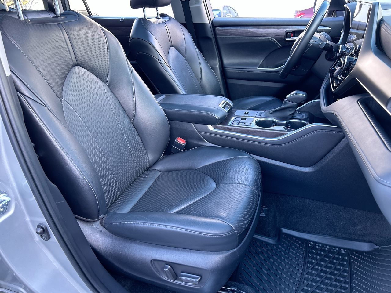 2023 Toyota Highlander Hybrid