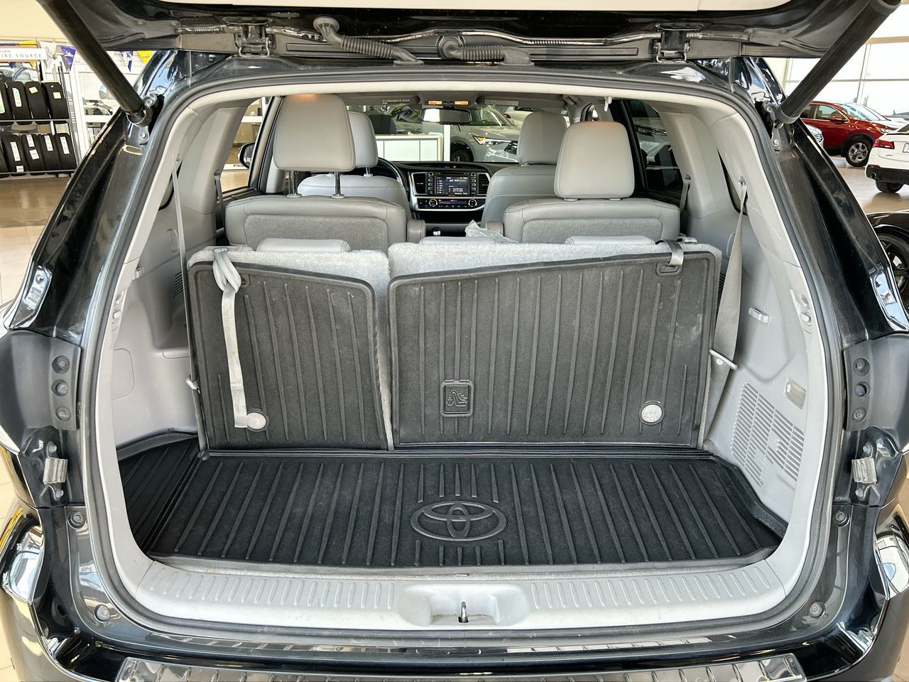 Toyota Highlander  2014 à Langley, Colombie-Britannique