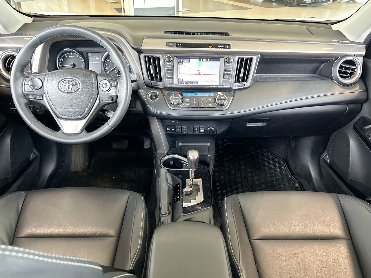 Toyota RAV4  2018 à Langley, Colombie-Britannique