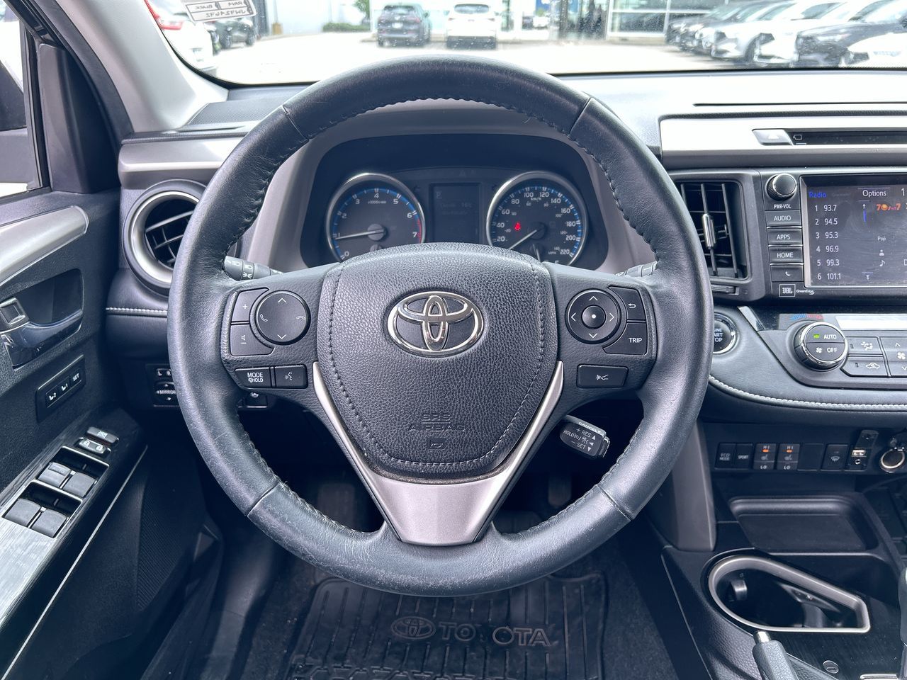 2018  RAV4