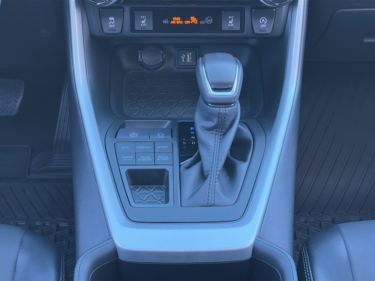 2023  RAV4