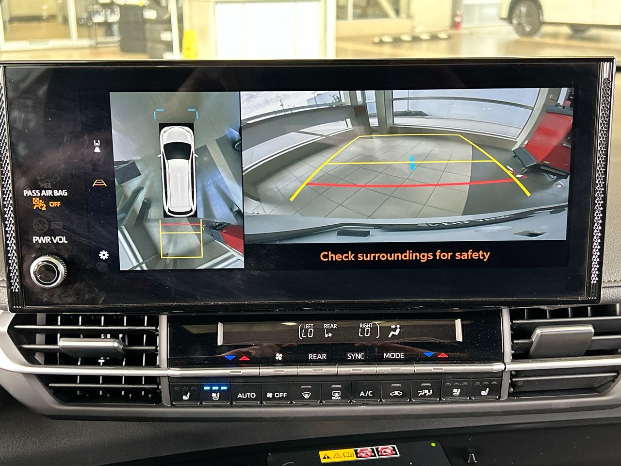 2025 Toyota Sienna Hybrid