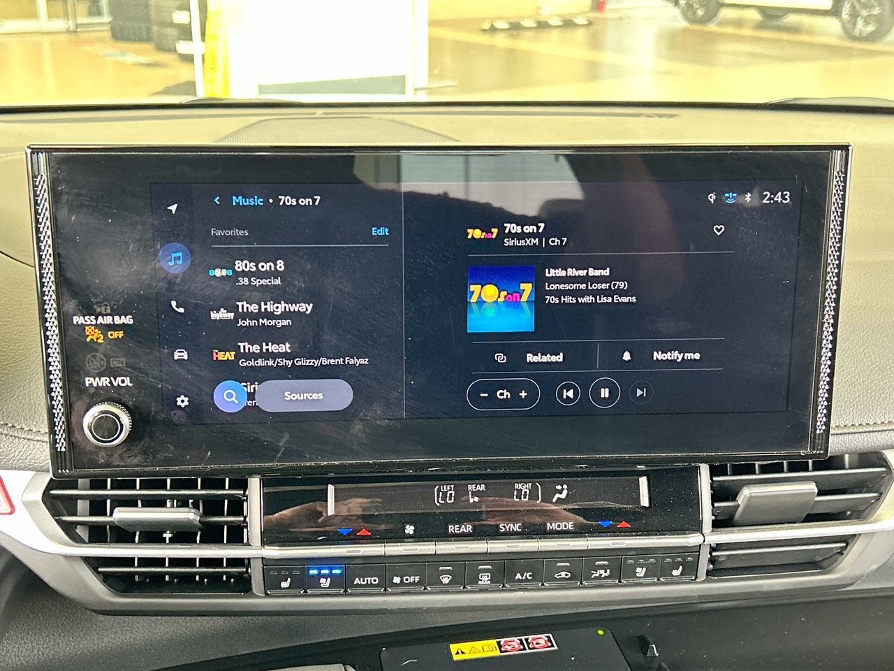 2025 Toyota Sienna Hybrid