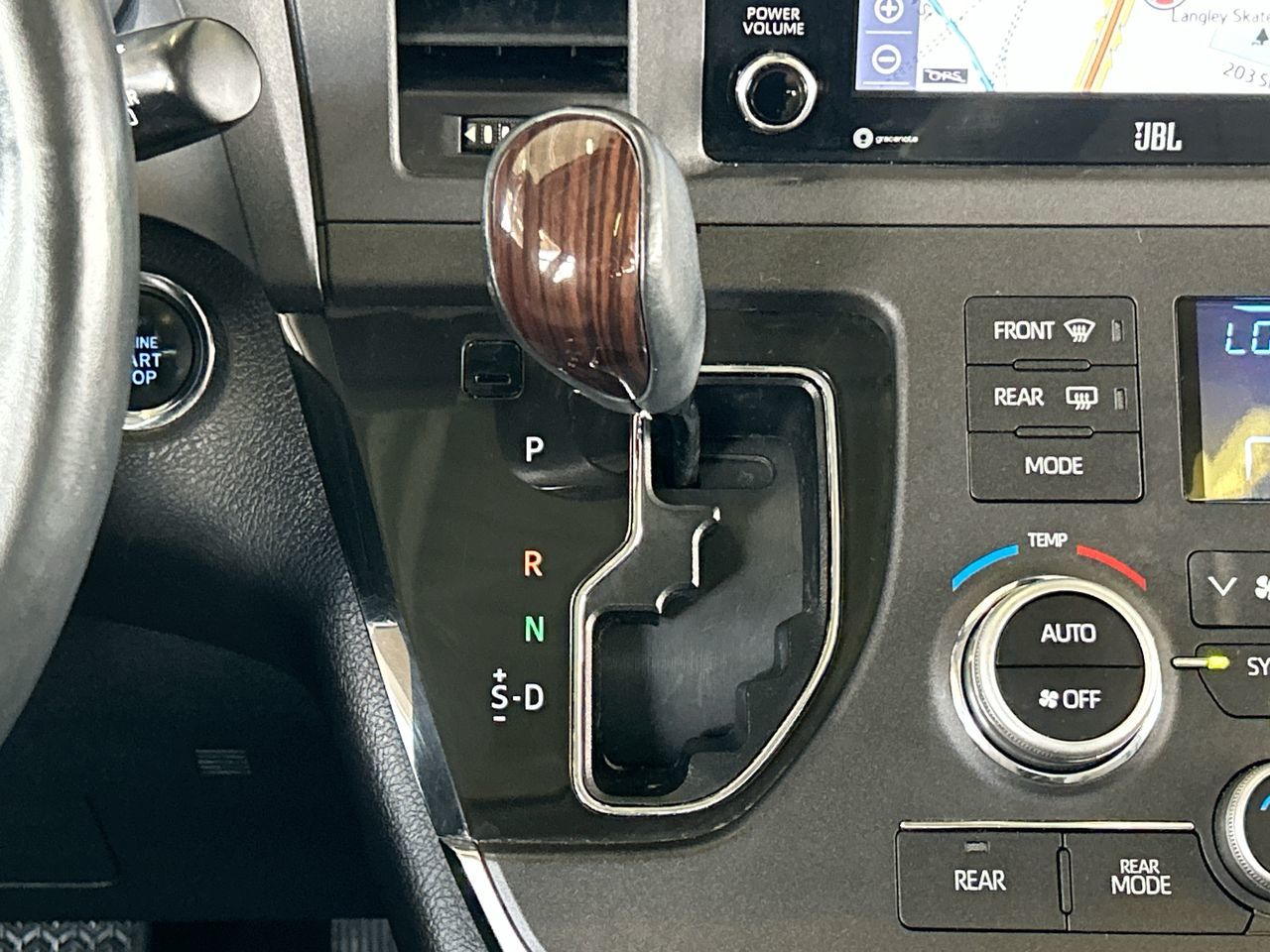 2018  Sienna