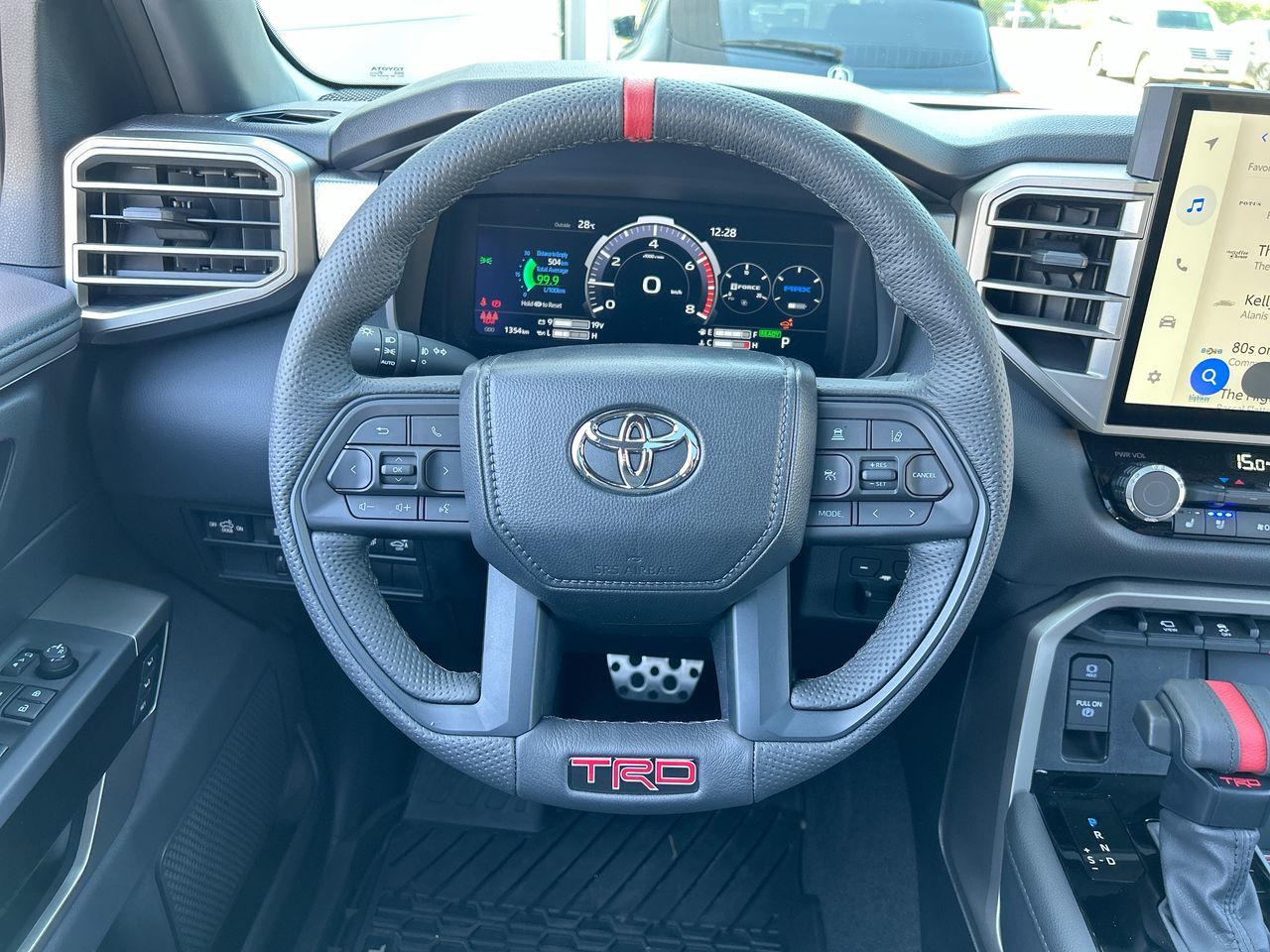 2025 Toyota TUNDRA HYBRID