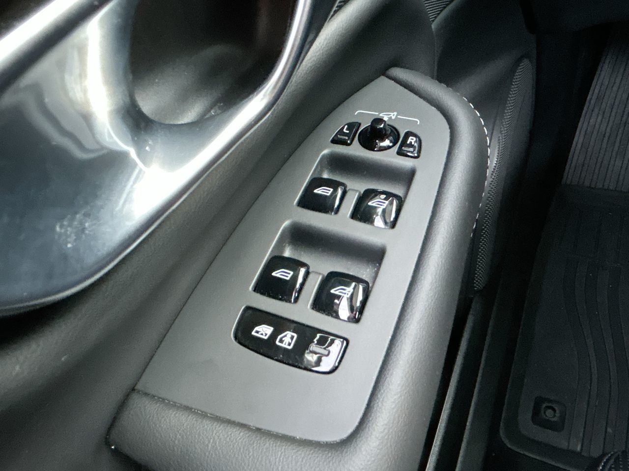 2025  XC90 Plug-In Hybrid