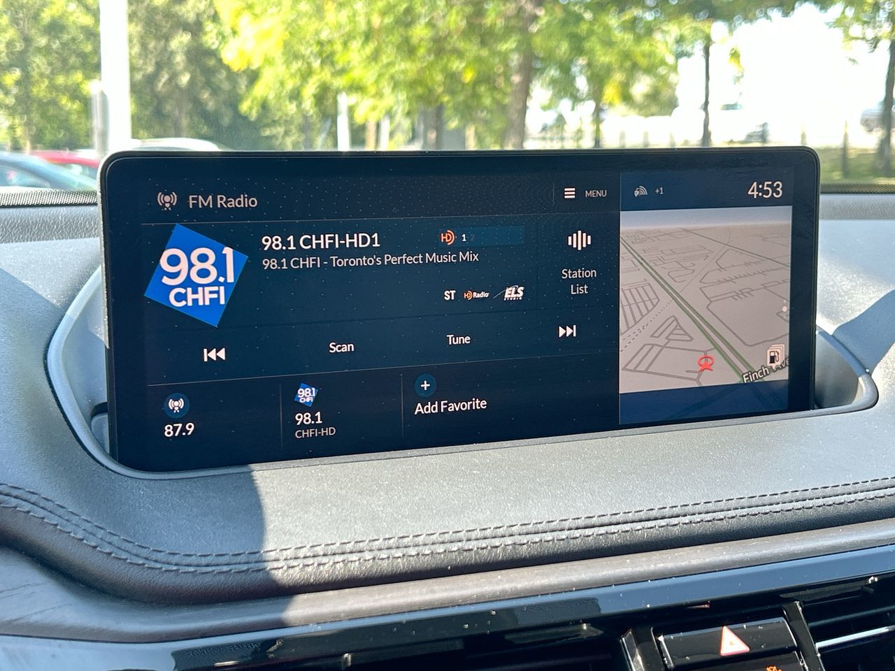 Acura MDX  2022